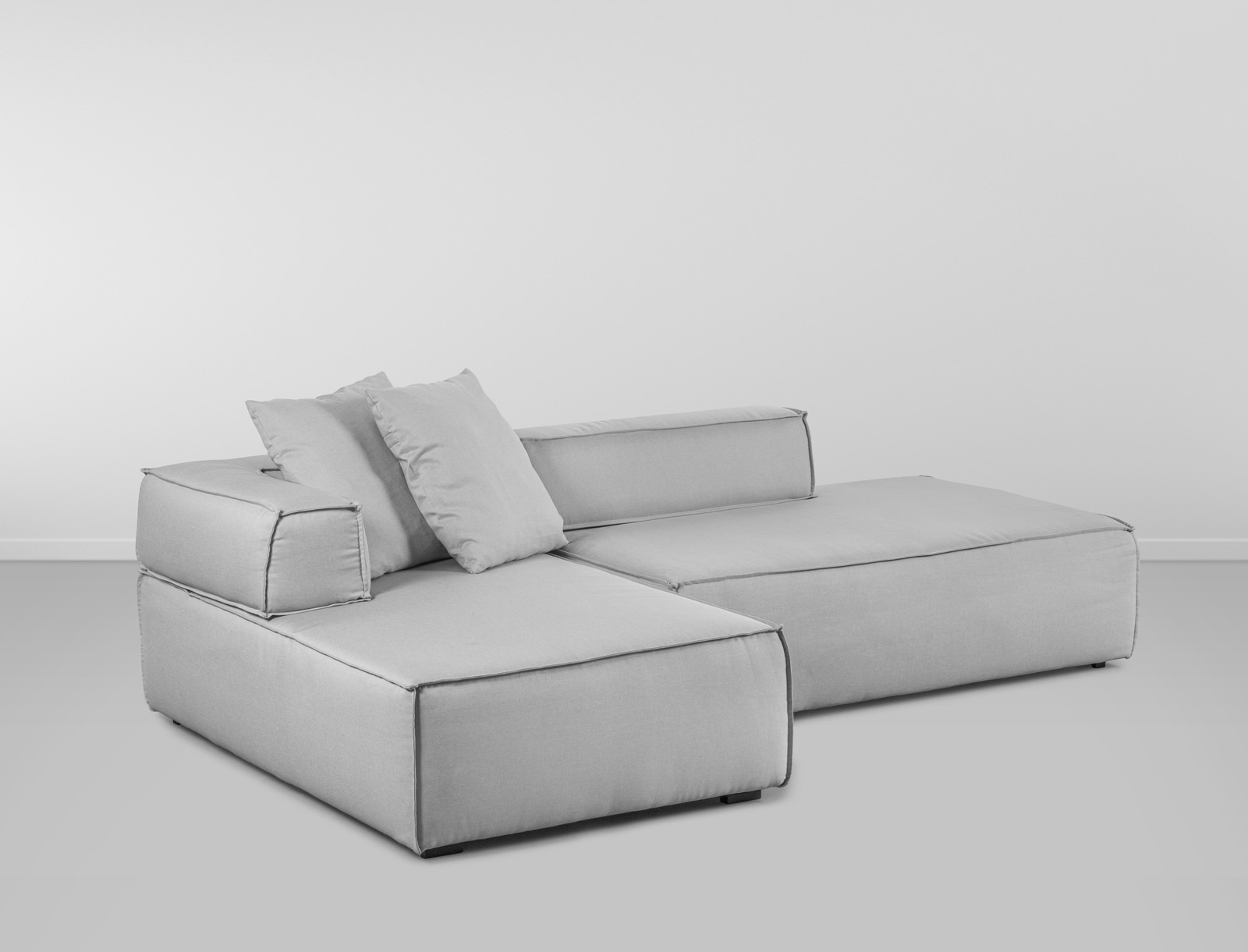 Sofa Ibirapuera c/ 2 Mod. Encosto e Almofada - Cinza Claro L:2m
